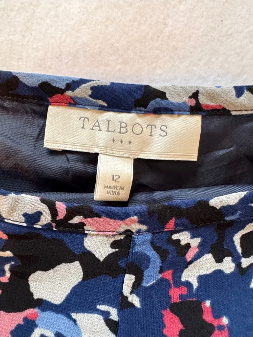 Talbots floral knee